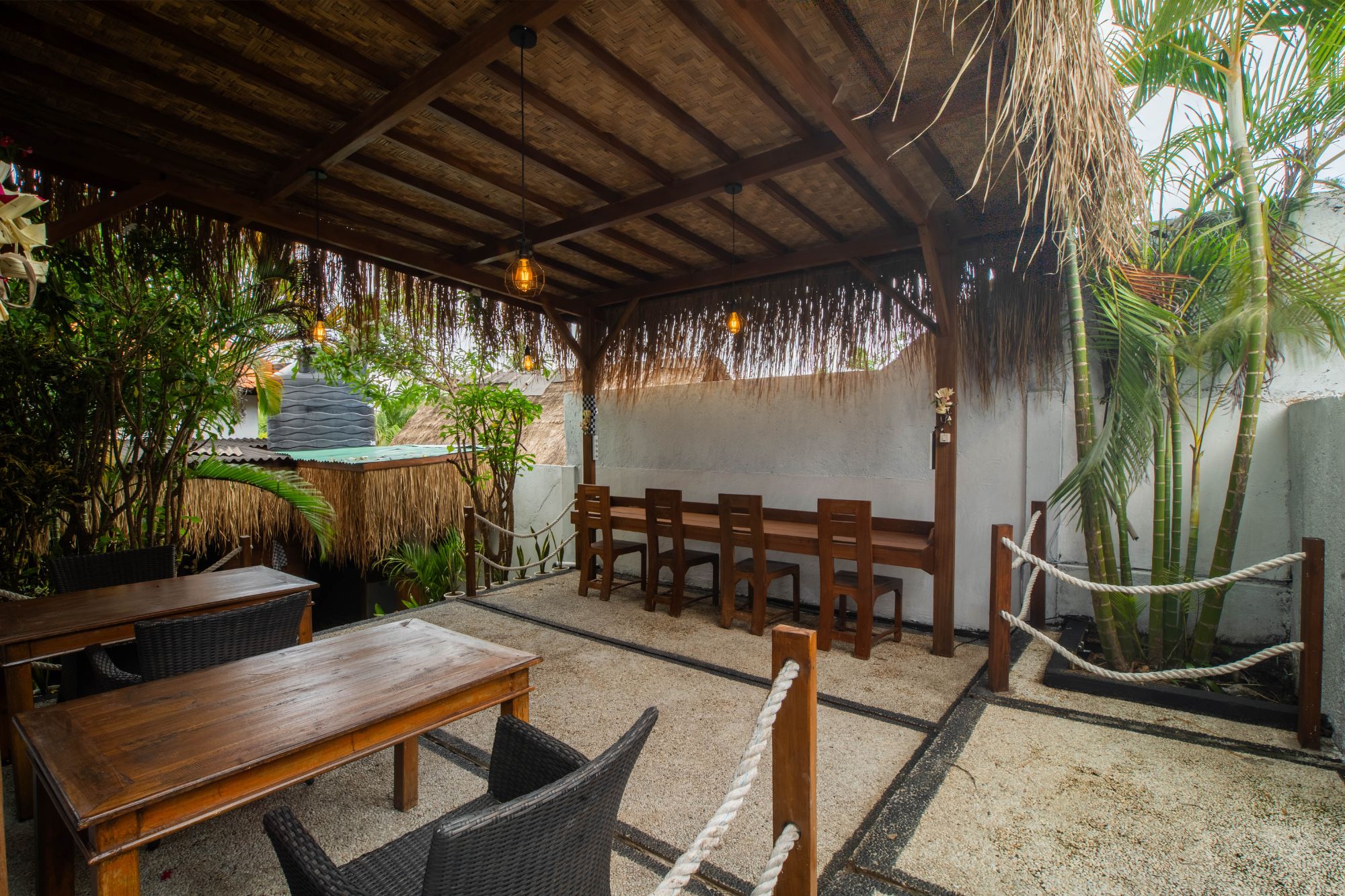 Working Space Simpang Inn Hostel (2)